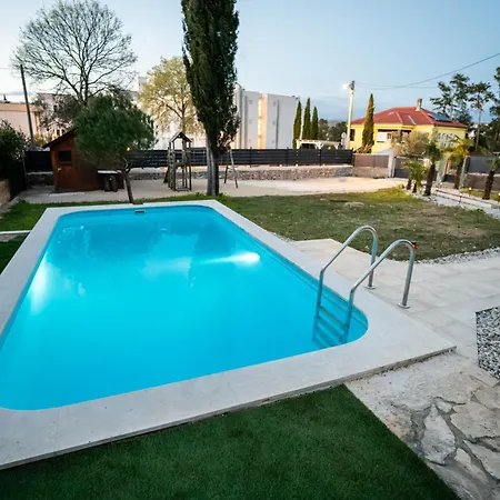 Malinka Private Pool 150m To Garden & Bbq *
