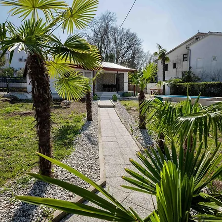 Malinka Private Pool 150m To Garden & Bbq Vila